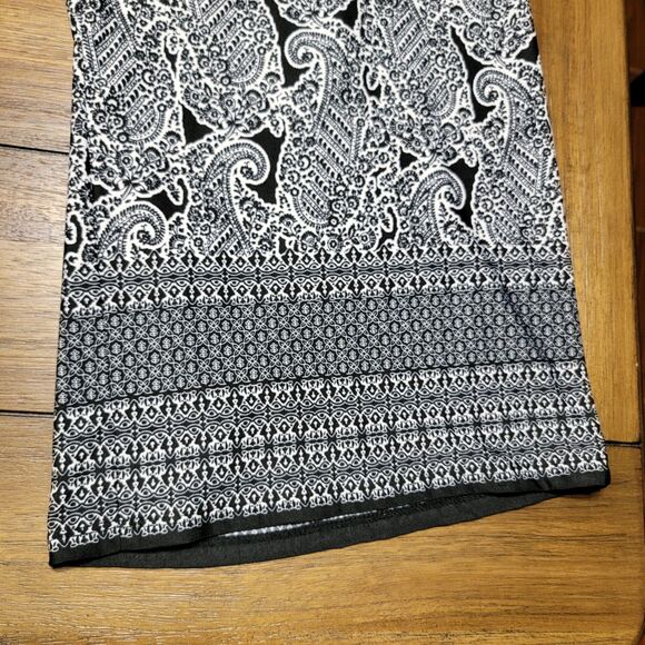 Zac & Rachel Woman B&W Paisley Pants - Size 2X - Picture 3 of 6